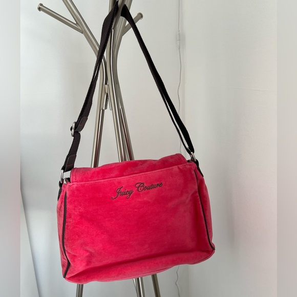 Y2K Juicy Couture Rare Vintage Pink Large Crossbody - Picture 3 of 16